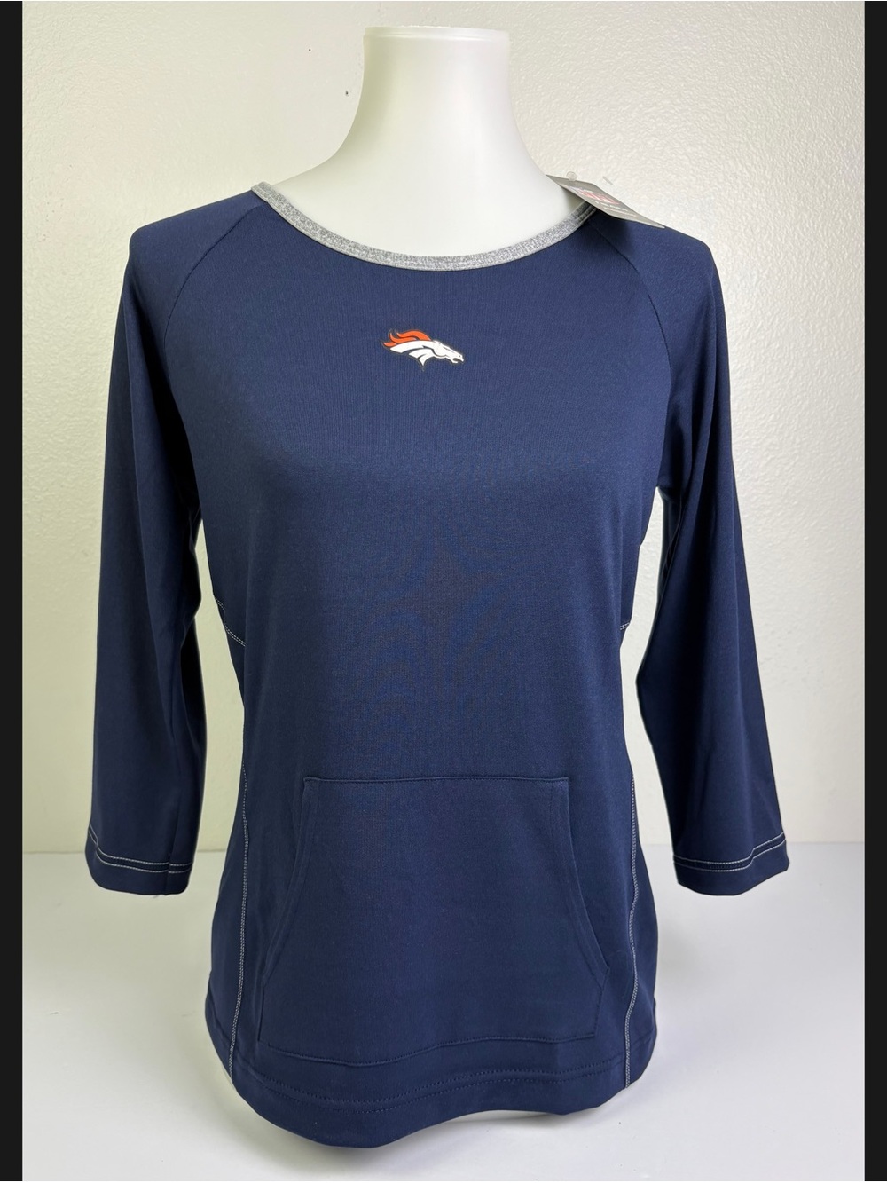 Reebok NFL Team Apparel Denver Broncos Women's V-Neck 3/4 Length Sleeve Shirt L